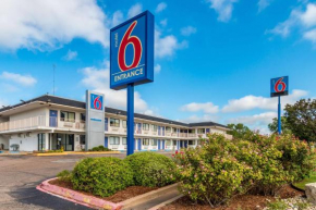 Motel 6-Bellmead, TX - Waco